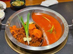 -沸炉重庆老火锅(军事博物馆店)