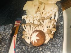 四种菇菇-哥老官重庆美蛙鱼头(日月光店)