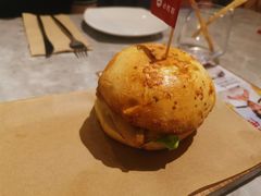 -必胜客(仲盛商城王安宇主题店)