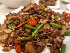 白椒炒鸡胗-嘉丰湘菜馆(芳群园店)