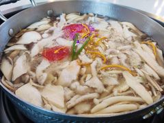 特色菌类锅-芭夯兔·兔肉汤锅(新都店)