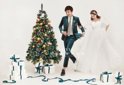 -雪中彩影婚纱摄影·微光艺术中心