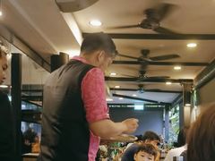 -植物园哈利亚餐厅