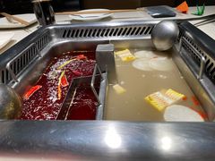 -海底捞火锅鲜切牛肉主题店(长寿路店)