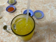 酸柑水-津津餐室