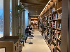 -茑屋书店(天目里店)
