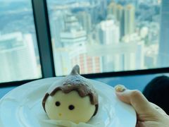 -亚洲国际大酒店·云顶阁旋转自助餐厅