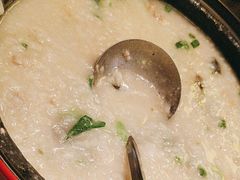 -威记烧嘢·南宁烧烤·超级生牛(绿地店)