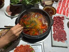 -贵府酸汤牛肉火锅·贵州老字号(飞山街店)