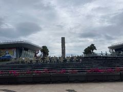 -亚龙湾中心广场