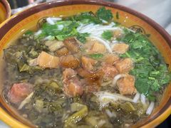 -花溪牛肉粉(八鸽岩店)