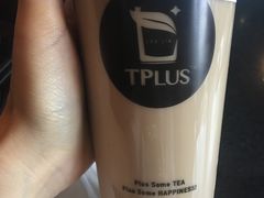 焦糖鲜奶茶-TPLUS茶家(淮海店)