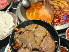 -沸炉重庆老火锅(军事博物馆店)