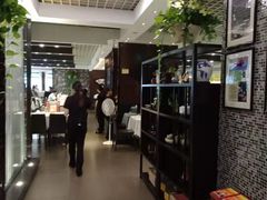 大堂-山泉公馆酒家(广州东站店)