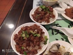 魯肉飯-壹等品霸王猪脚(世紀廣場旁)