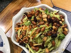 -辣盆盆麻辣小龙虾(哈尔滨总店)