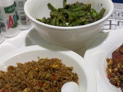 -靓虾二哥长沙地标小龙虾(五一广场店)