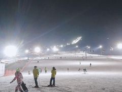 -中旅松花湖滑雪场