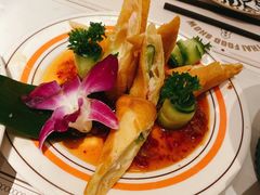 芝士鲜虾炸春卷-太食獸泰式茶餐厅(济南万象城店)