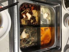 -旺龙巷重庆脆毛肚火锅·潜山扛把子店(潜山商业街店)