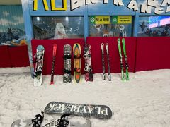 -乔波室内滑雪场