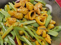 -哈尔滨饺子王·东北菜(鱼鳞浃路店)