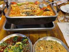 -后街佬·炭火鲜鱼杂(南城店)