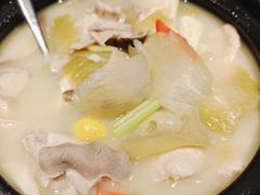 暖心猪肚鸡汤炖汤-潮堂 · 潮州菜(国贸商城店)