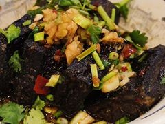 黑白长沙臭豆腐-黑白电视长沙小吃(美林M·LIVE天地东座店)