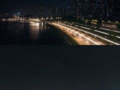 -南京眼步行桥