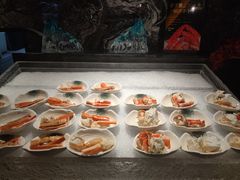 -雍容荟帝王蟹活龙虾展台自助(IFS黑金店)