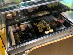 -爱伲PLUS·牛肉海鲜自助火锅(融创店)