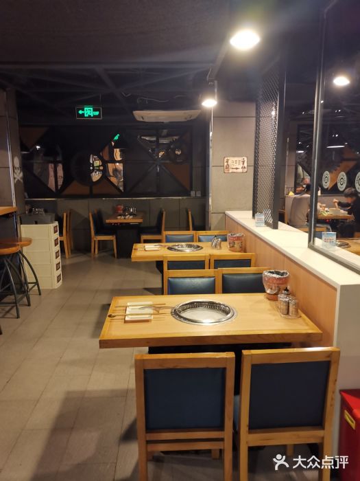 圣火营自助烤肉(南京东路店)大堂图片