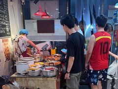 -柳州肥姨妈大骨螺蛳粉(东靖路店)