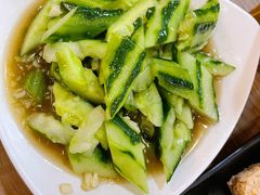 凉拌黄瓜-宝记烧烤·碳锅羊肉·羊蝎子火锅·夜食社(文体路创始店)