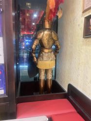 -东方先生国潮男士理发馆