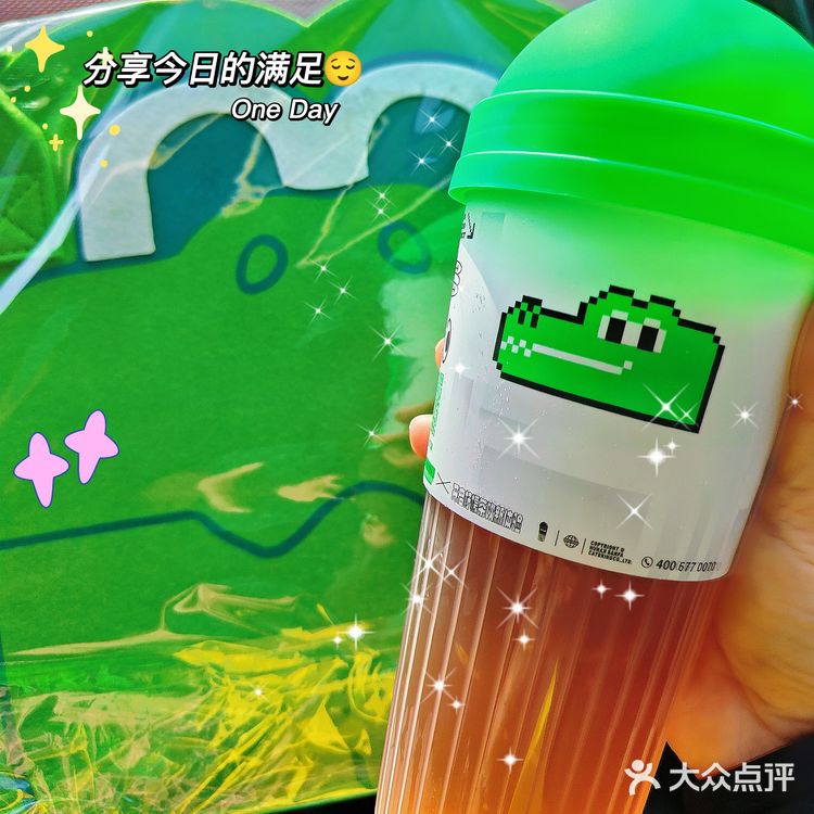 柠檬茶选柠季啦，还有孩子喜欢的鳄鱼小包包。