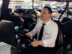 -兴业太古汇·停车场