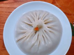 王牌蟹粉灌汤包-苏小柳手工点心(人民广场分院)