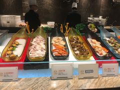 -半岛翡丽海鲜自助餐厅(观风亭店)