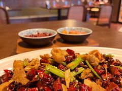-肆海小川菜酒馆Wine Bistro (青年路店)