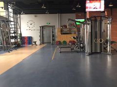 -VLines耀能运动Space&Flow(国贸店)