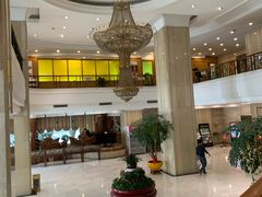 -广西锦华大酒店(南宁朝阳广场地铁站区政府店)