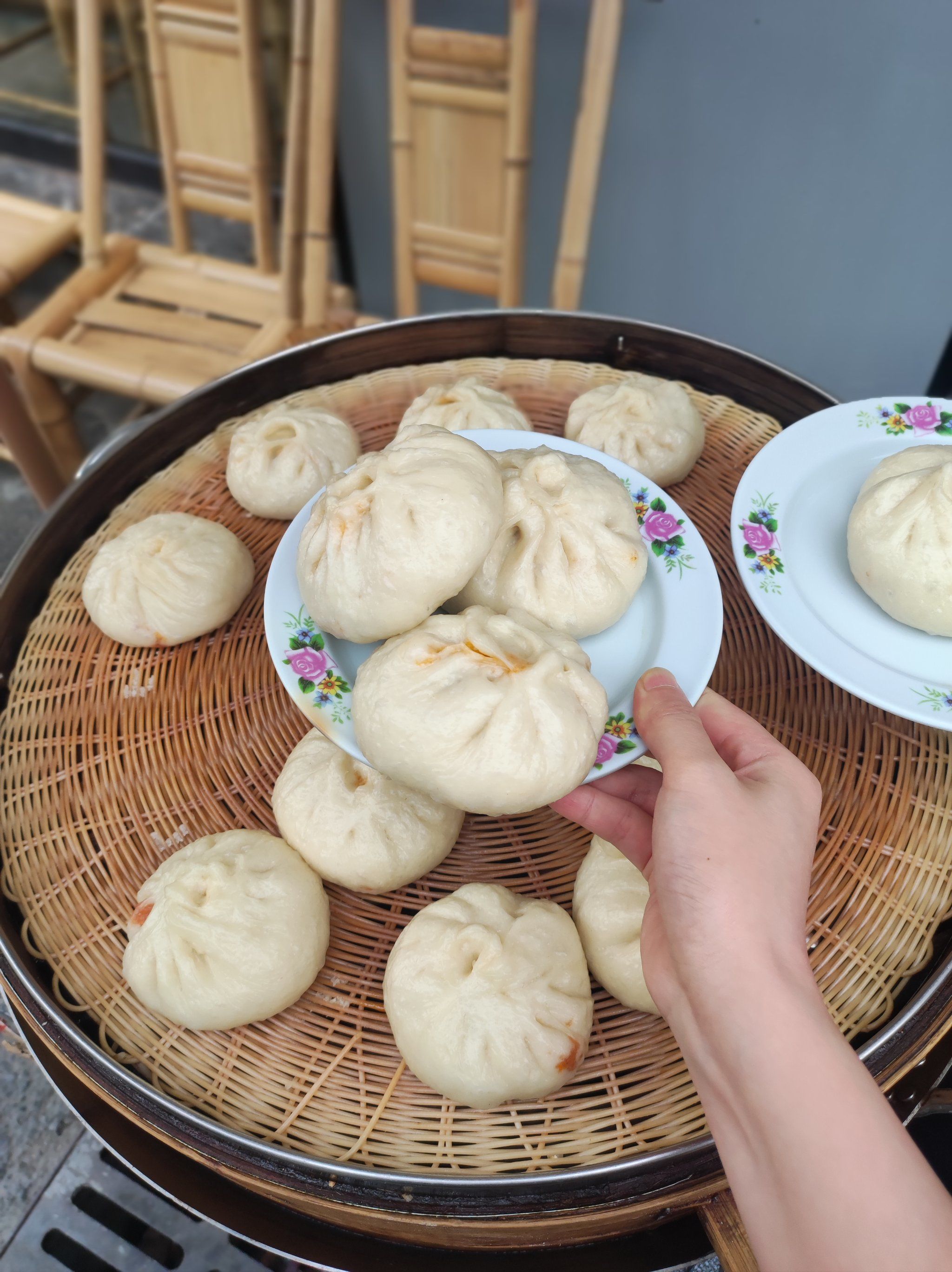 小龙虾包子好吃吗