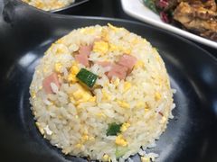 -许哥东北烧烤·铁丳烤串·宫后夹肉(繁花中心店)