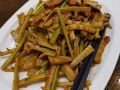 -郑庄脂渣海鲜楼(九水路店)