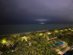 -三亚湾海居铂尔曼度假酒店