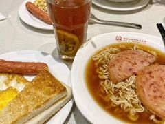 -香港新发烧腊茶餐厅(水围店)