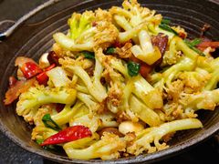 -万重锦·人文川菜馆(骡马市店)