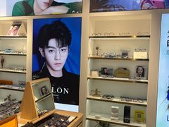 -镜客眼镜(大东方百货店)